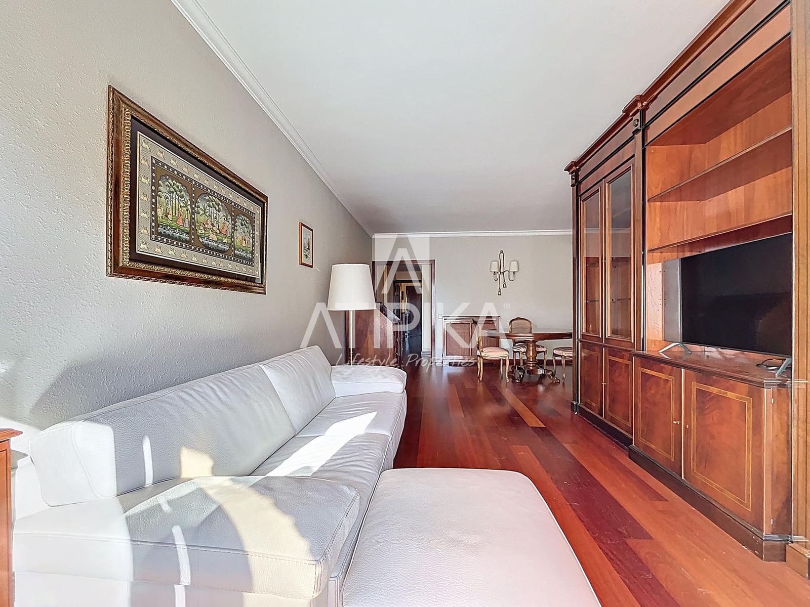 4 bedroom Apartment for sale in Barcelona city - € 700,000 (Ref: 9483371)