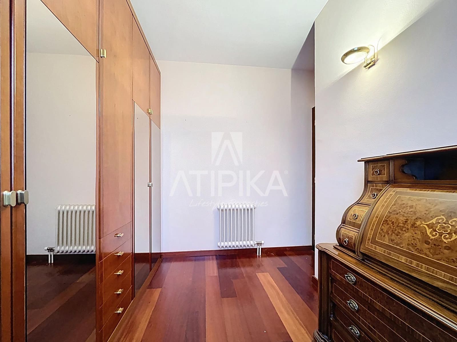 4 bedroom Apartment for sale in Barcelona city - € 700,000 (Ref: 9483371)