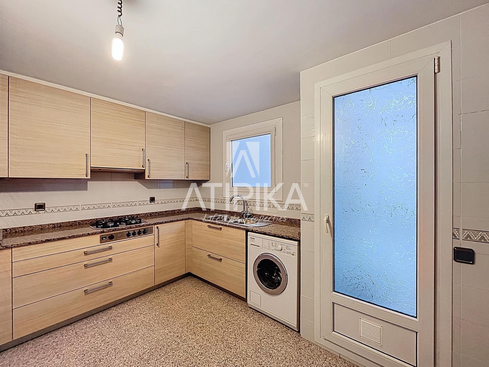 4 bedroom Apartment for sale in Barcelona city - € 700,000 (Ref: 9483371)