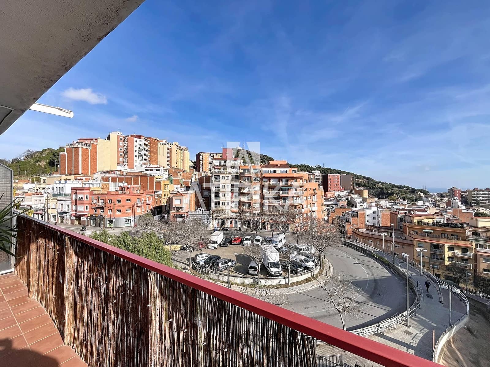 3 bedroom Penthouse for sale in Barcelona city - € 395,000 (Ref: 9523817)
