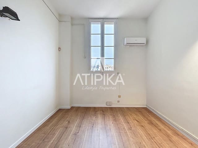4 quarto Escritório para arrendar em Barcelona cidade - 2 500 € (Ref: 9525991)