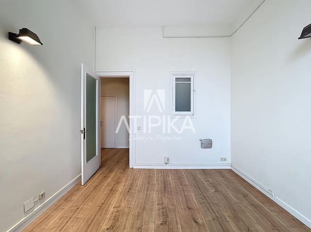 4 quarto Escritório para arrendar em Barcelona cidade - 2 500 € (Ref: 9525991)