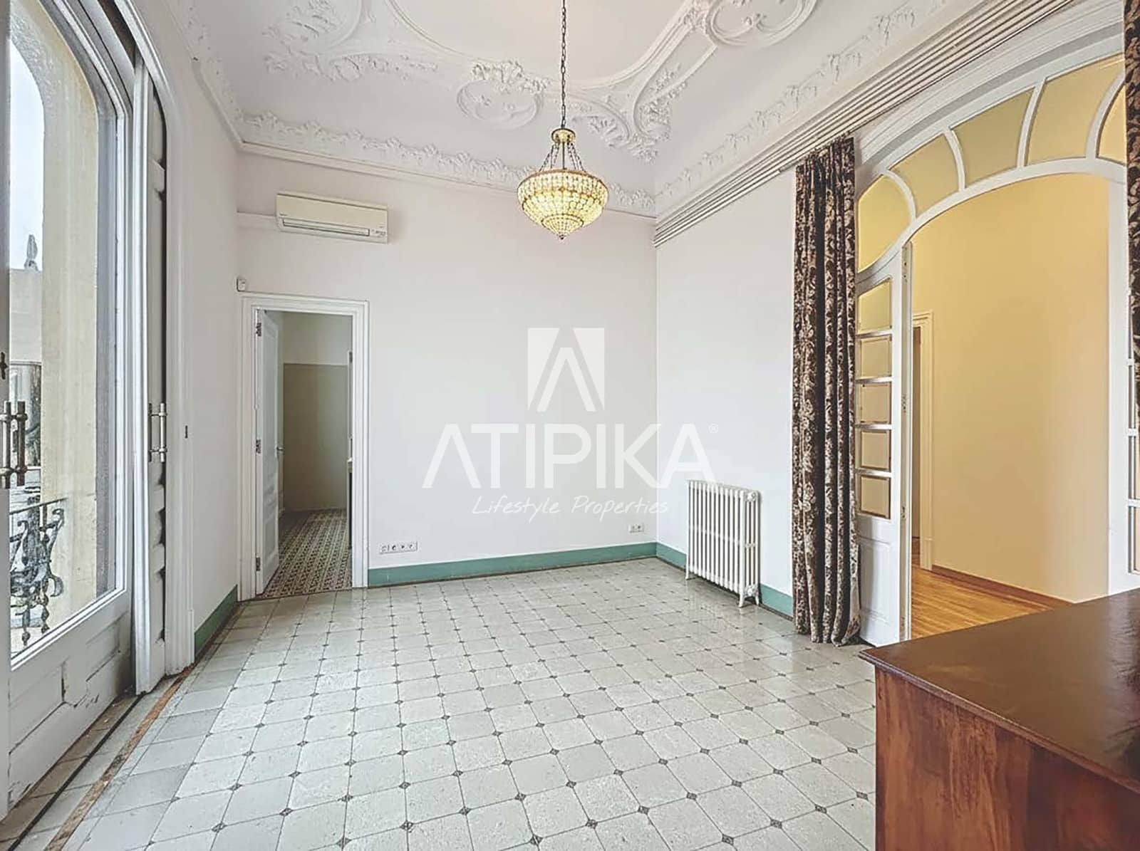 6 bedroom Office for rent in Barcelona city - € 4,900 (Ref: 9529263)