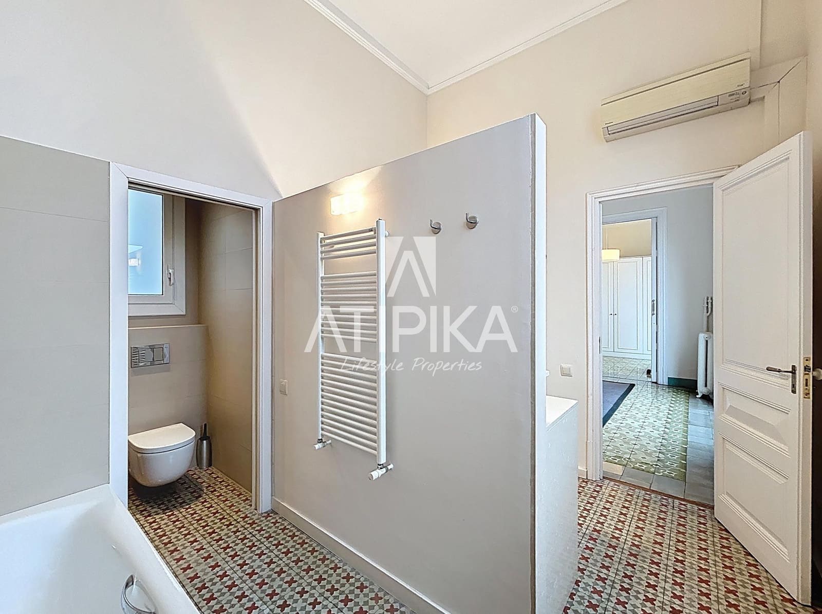 6 bedroom Office for rent in Barcelona city - € 4,900 (Ref: 9529263)