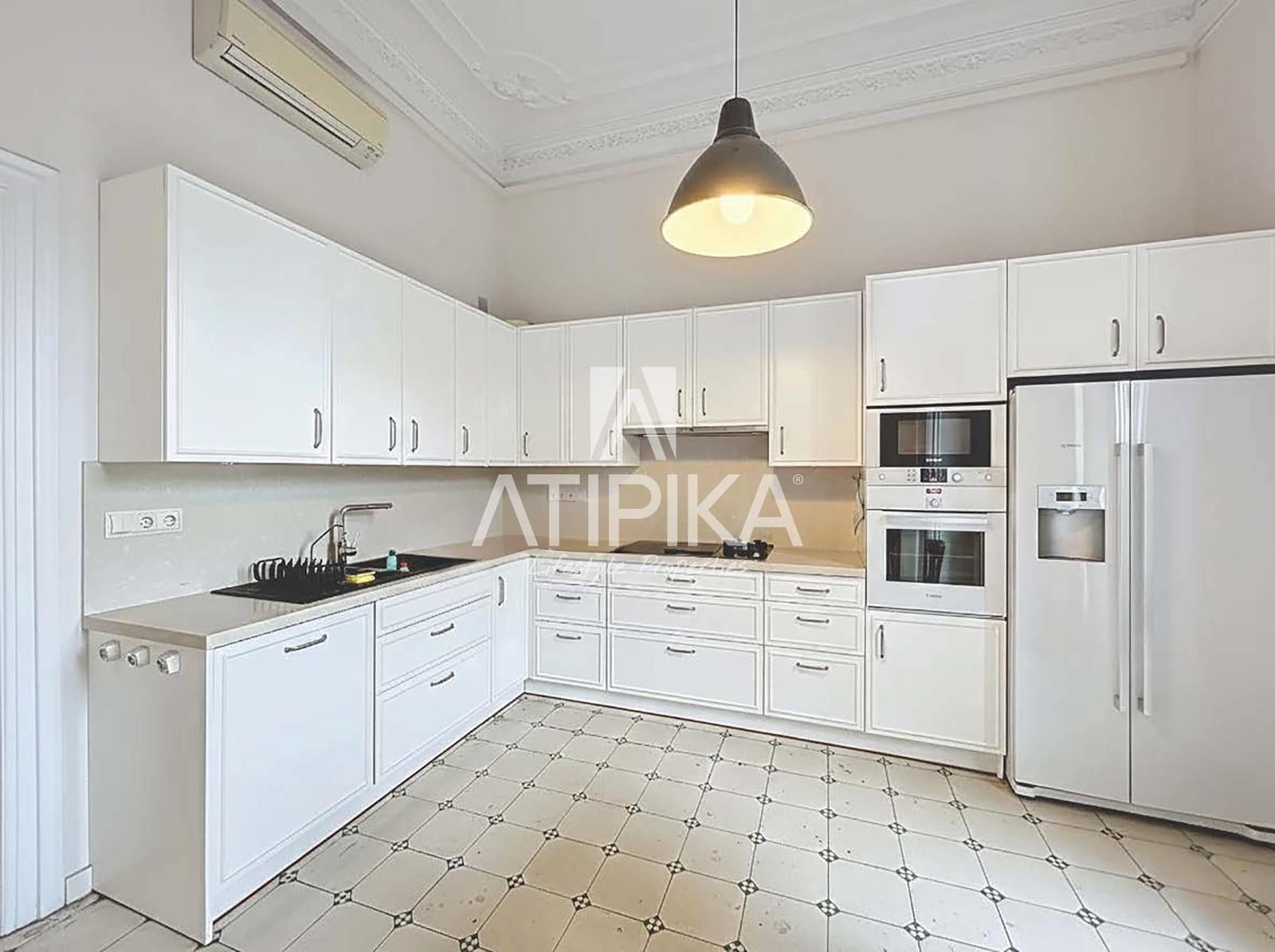 6 bedroom Office for rent in Barcelona city - € 4,900 (Ref: 9529263)