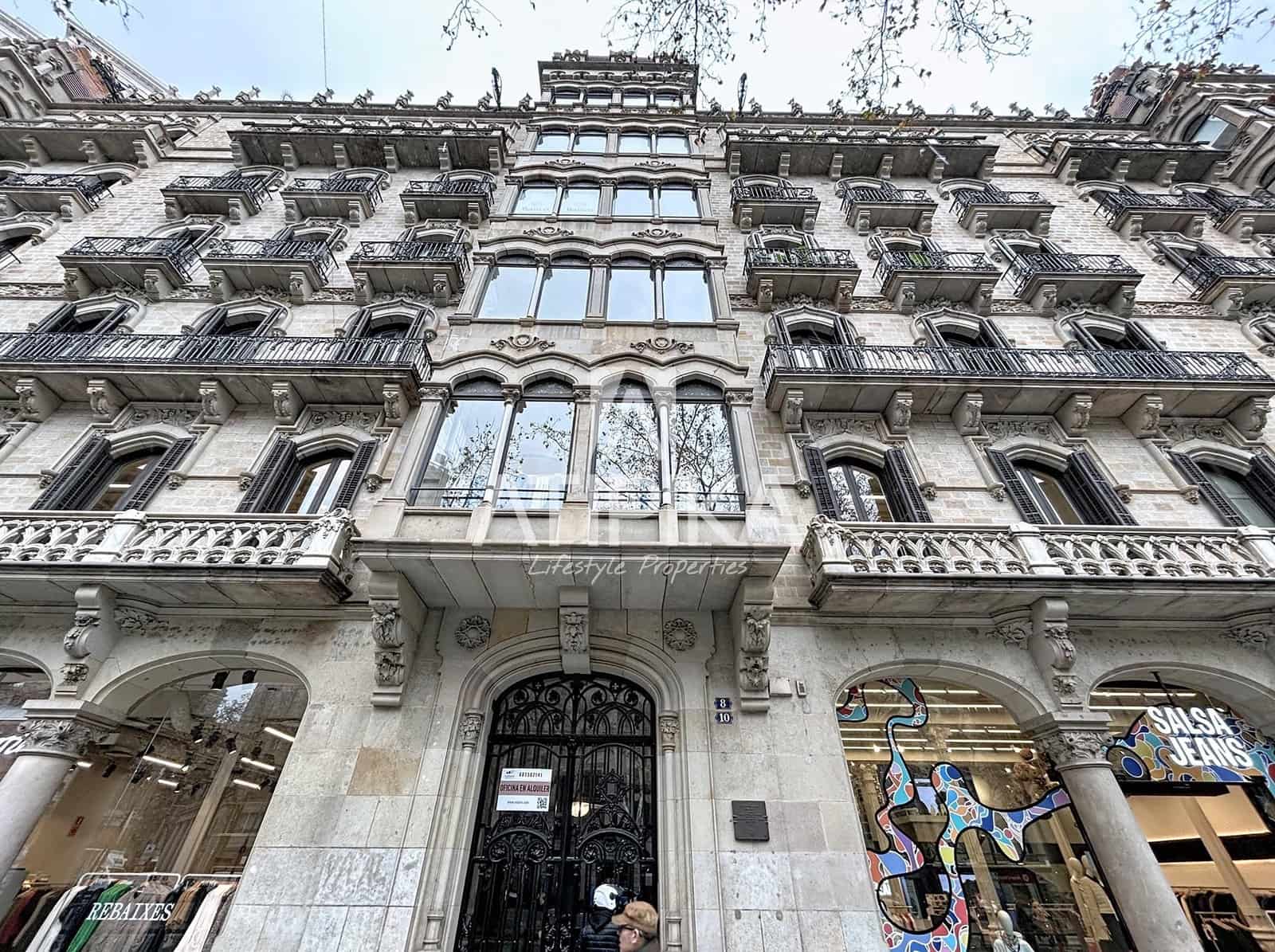 6 bedroom Office for rent in Barcelona city - € 4,900 (Ref: 9529263)