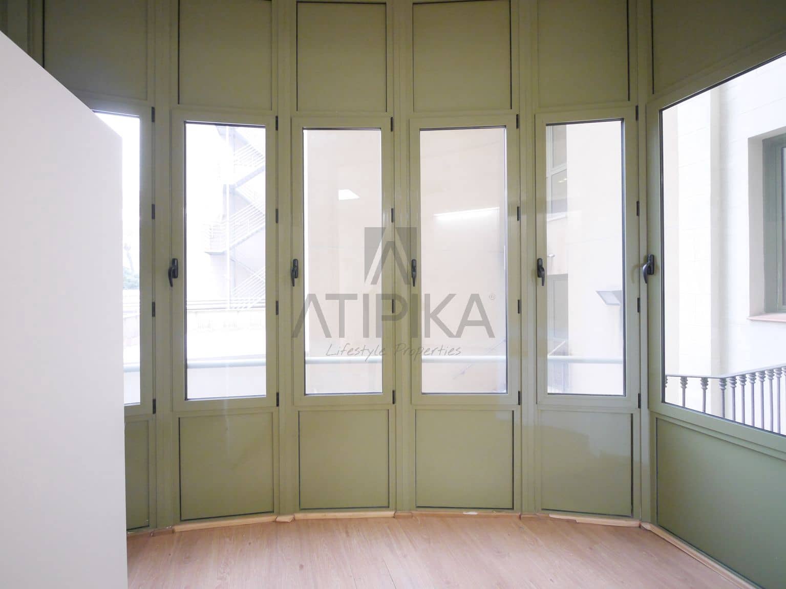 6 soverom Kontor til leie i Barcelona by - € 4 646 (Ref: 9548688)