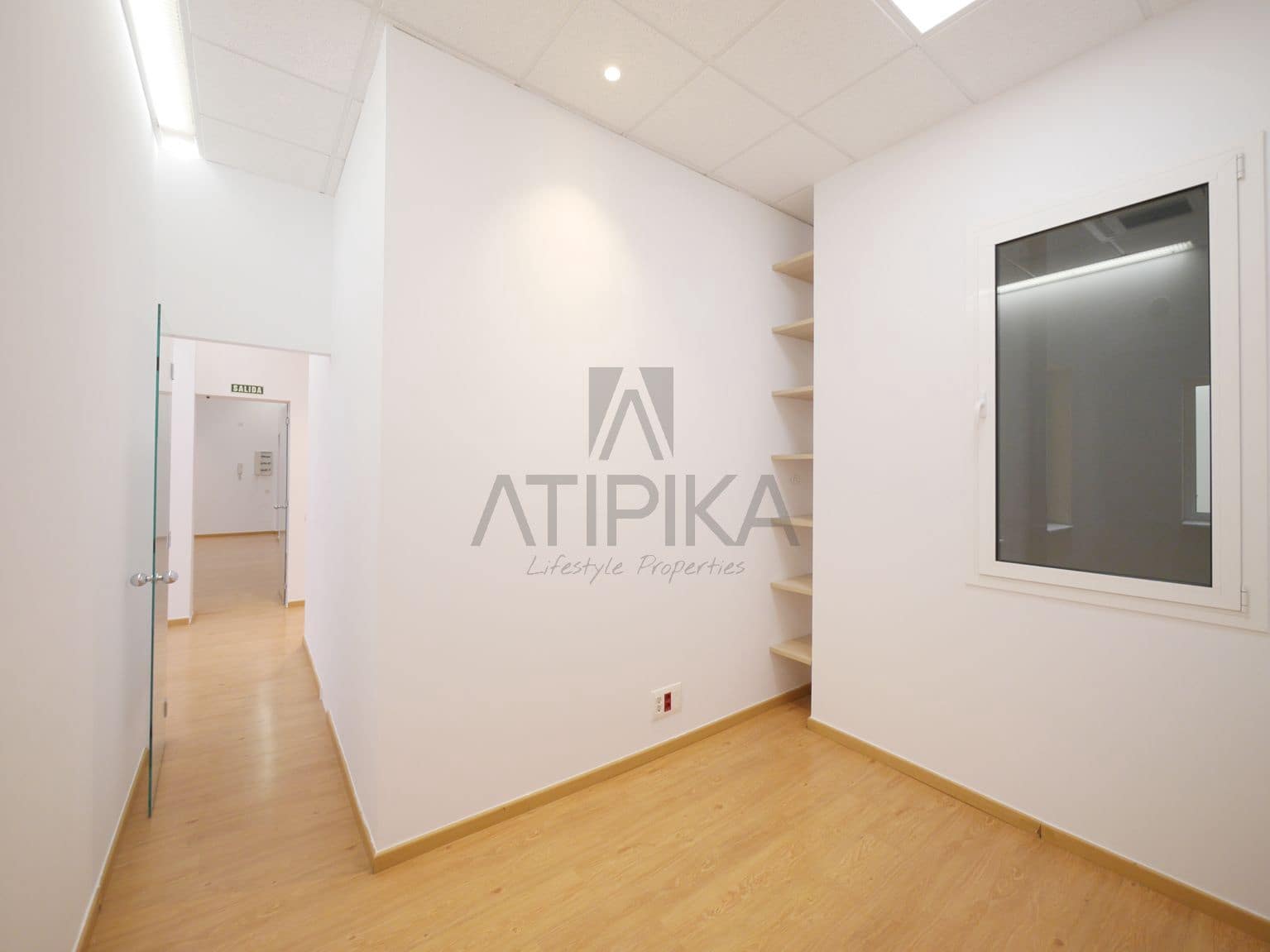 6 soverom Kontor til leie i Barcelona by - € 4 646 (Ref: 9548688)