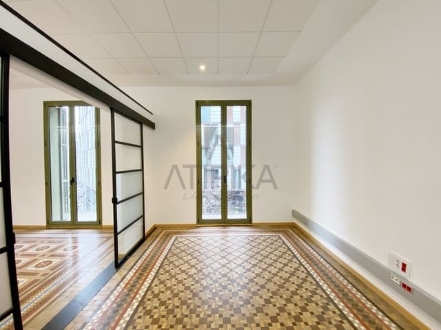 6 soverom Kontor til leie i Barcelona by - € 4 646 (Ref: 9548688)