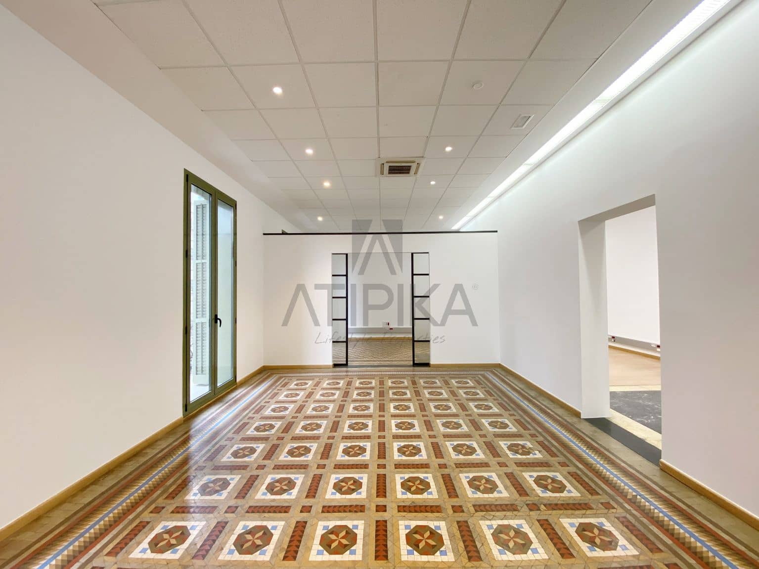 6 soverom Kontor til leie i Barcelona by - € 4 646 (Ref: 9548688)