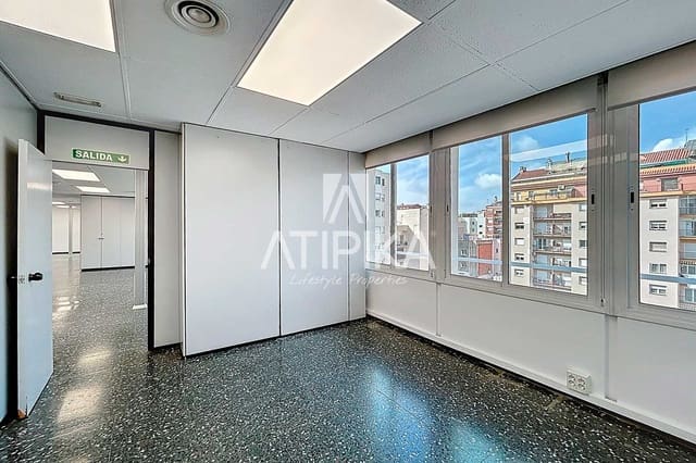 4 soverom Kontor til leie i Barcelona by - € 3 335 (Ref: 9548690)