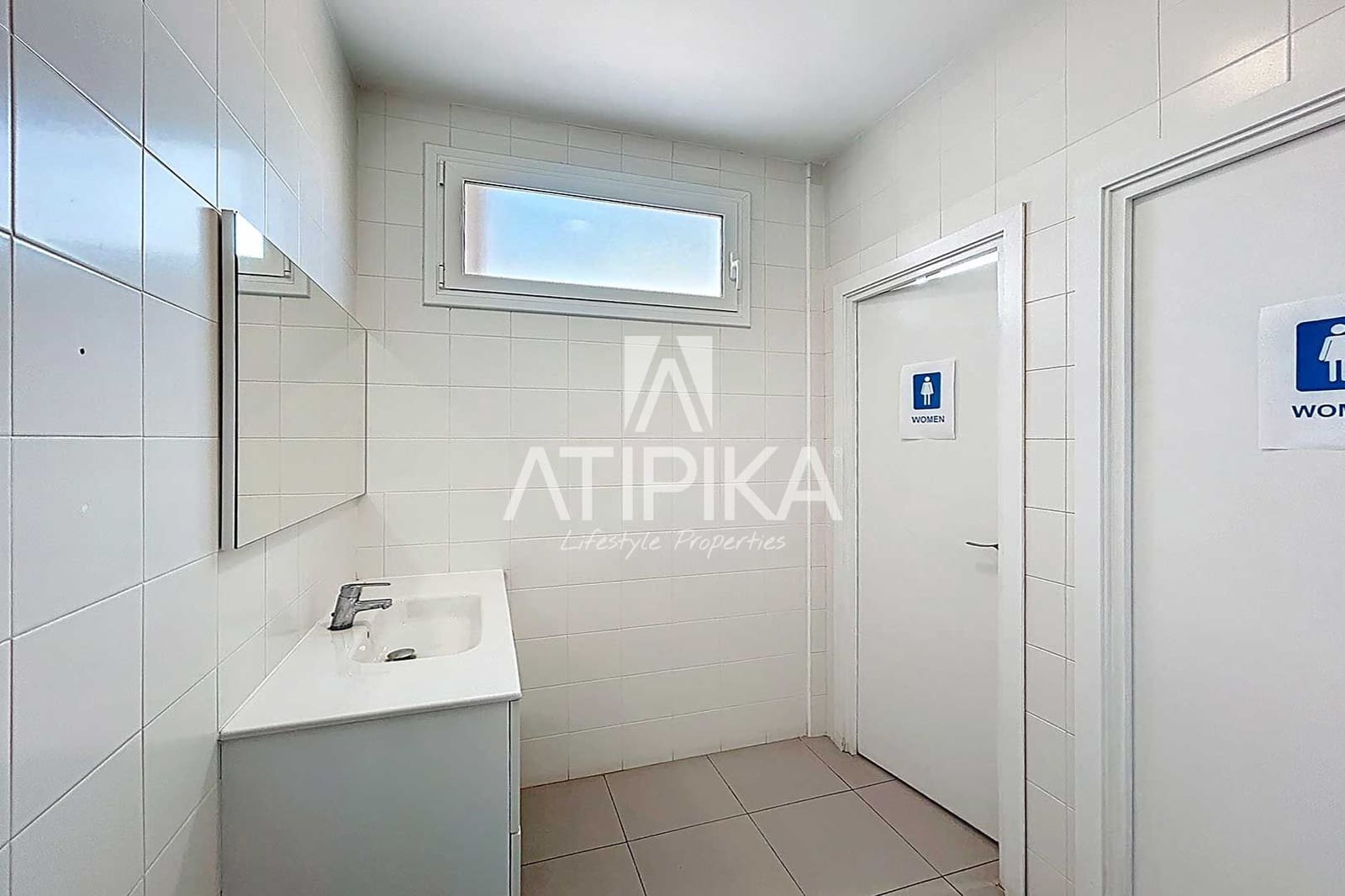 4 soverom Kontor til leie i Barcelona by - € 3 335 (Ref: 9548690)