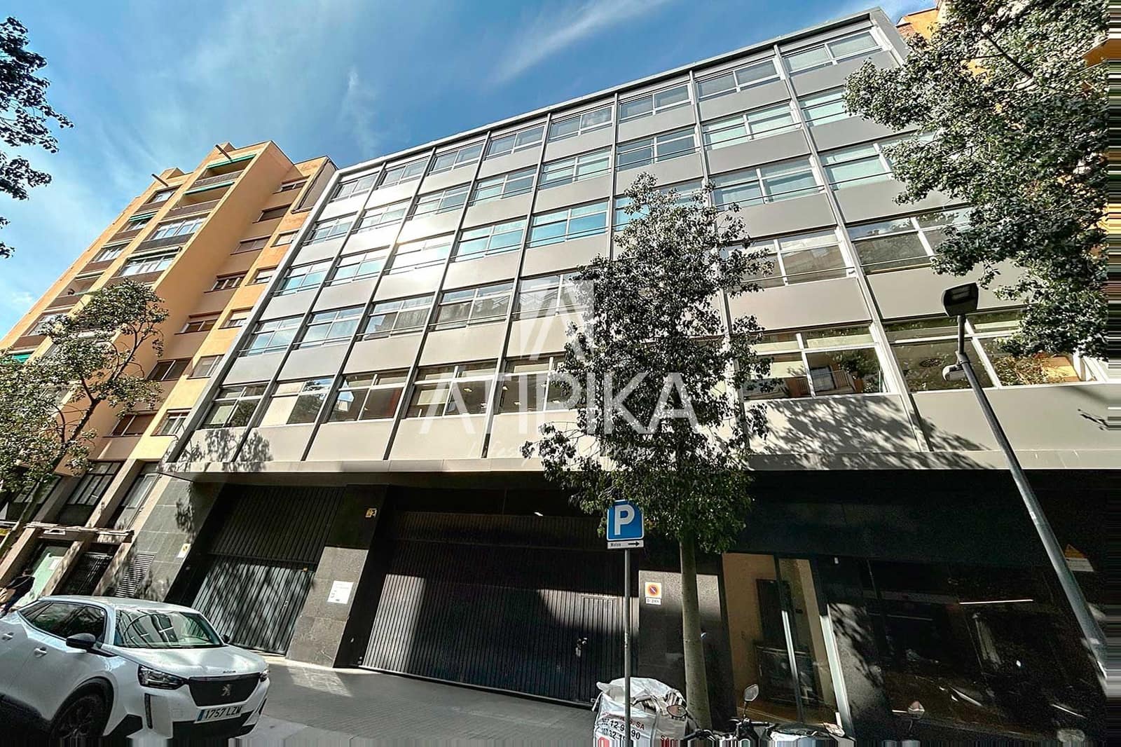 4 soverom Kontor til leie i Barcelona by - € 3 335 (Ref: 9548690)