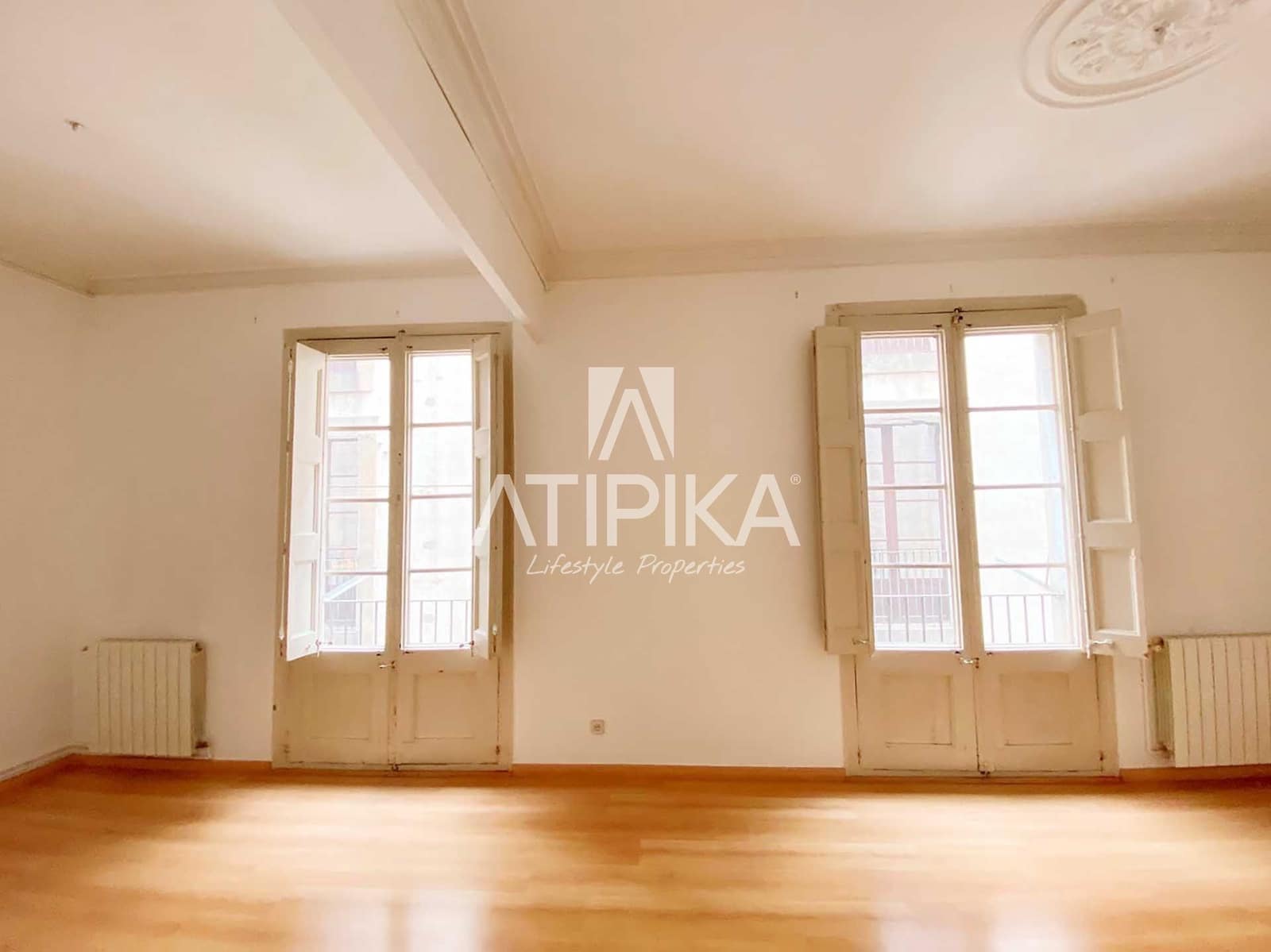 5 soverom Kontor til leie i Barcelona by - € 3 500 (Ref: 9548691)