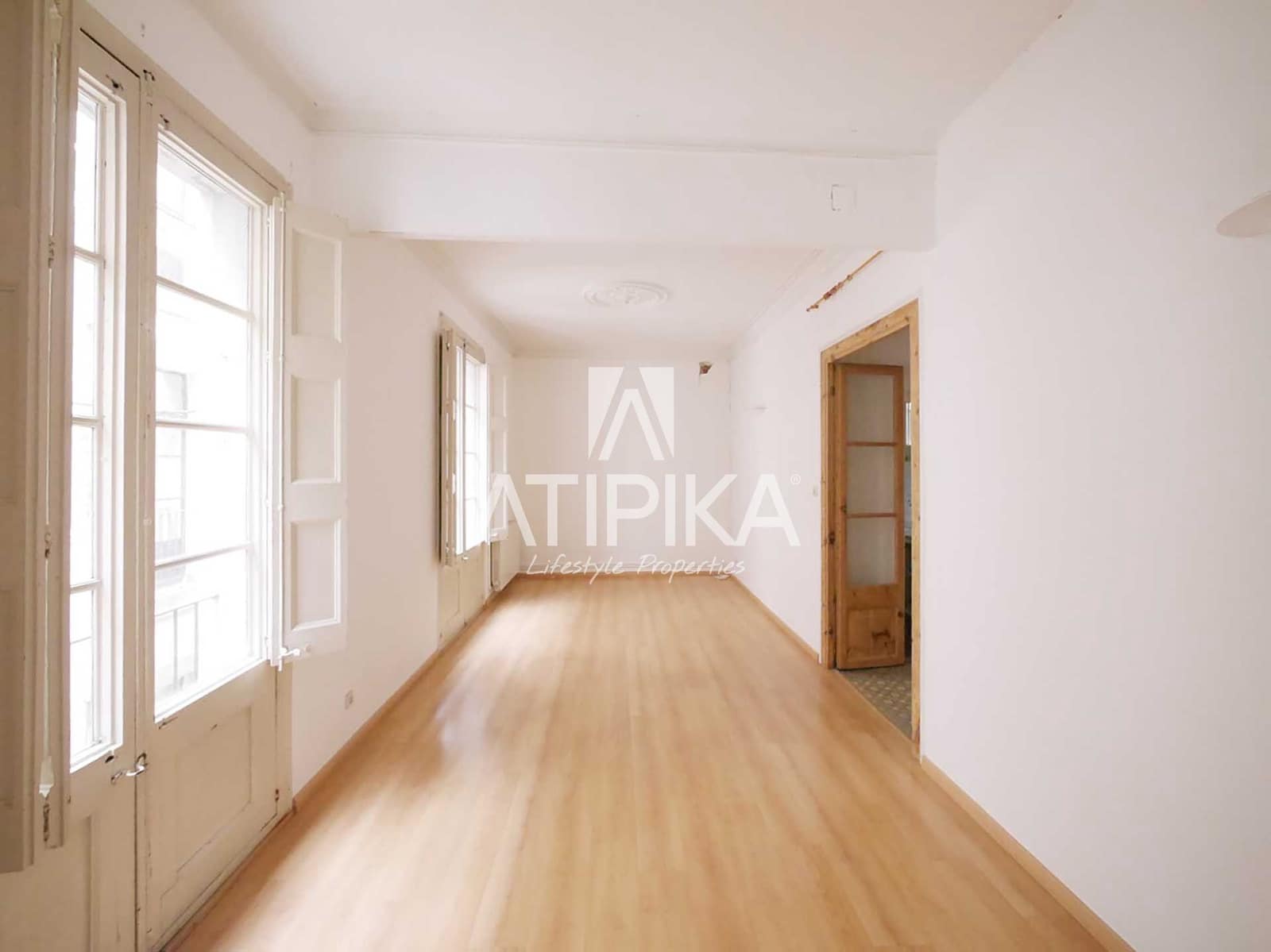 5 soverom Kontor til leie i Barcelona by - € 3 500 (Ref: 9548691)