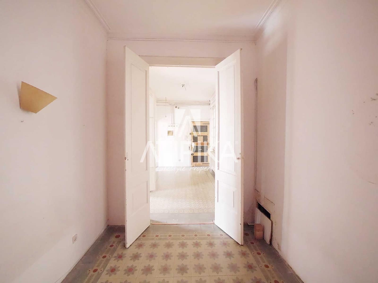 5 soverom Kontor til leie i Barcelona by - € 3 500 (Ref: 9548691)