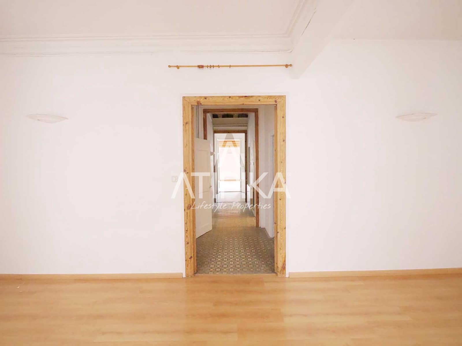 5 soverom Kontor til leie i Barcelona by - € 3 500 (Ref: 9548691)