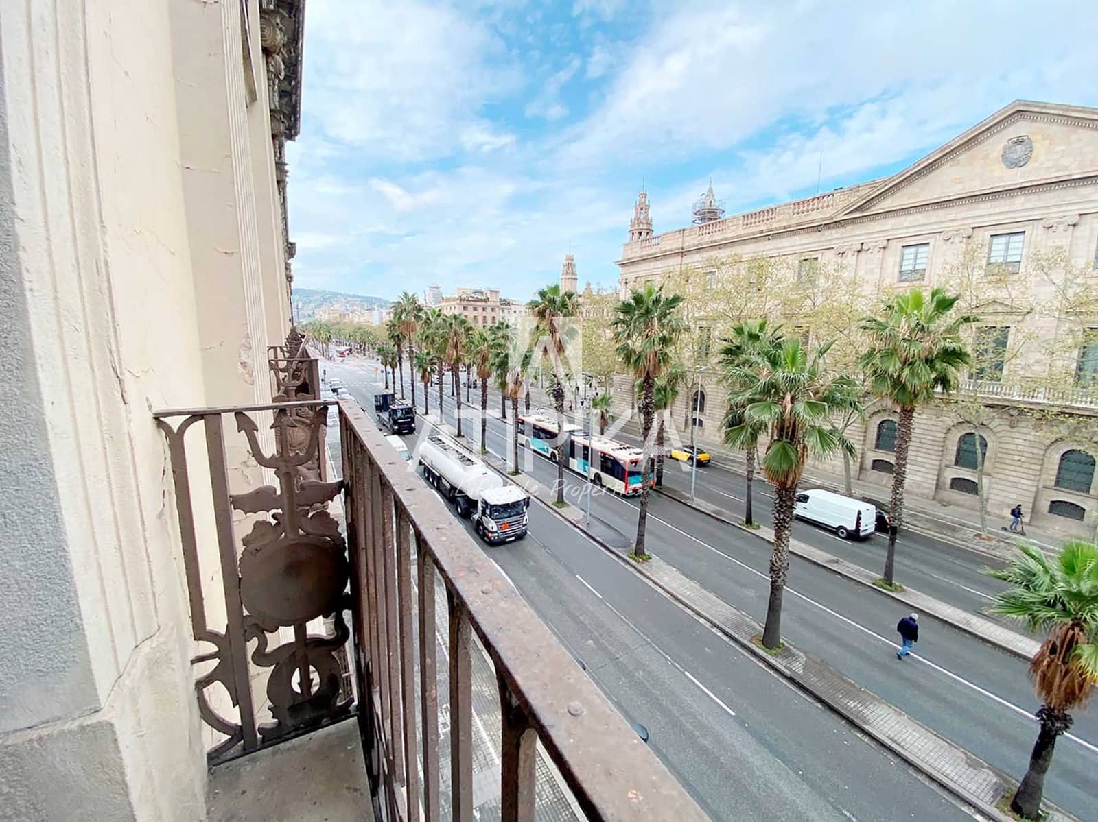 5 soverom Kontor til leie i Barcelona by - € 3 500 (Ref: 9548691)