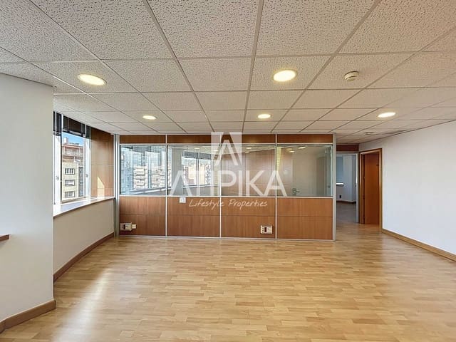 2 bedroom Office for rent in Barcelona city - € 1,590 (Ref: 9548695)