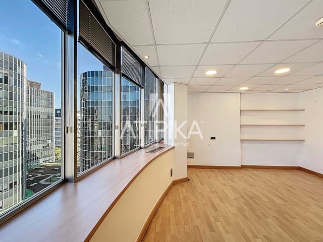 2 bedroom Office for rent in Barcelona city - € 1,590 (Ref: 9548695)