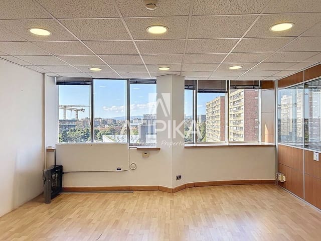 2 bedroom Office for rent in Barcelona city - € 1,590 (Ref: 9548695)