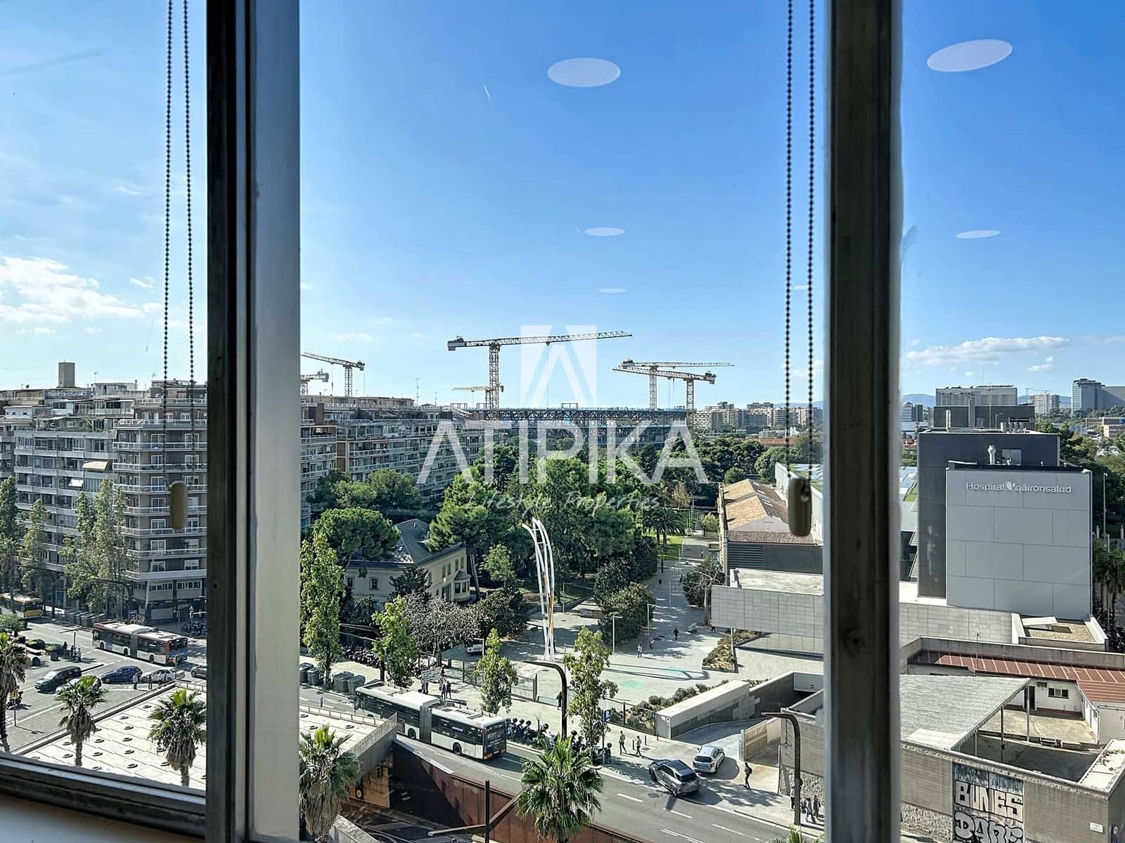 2 bedroom Office for rent in Barcelona city - € 1,590 (Ref: 9548695)