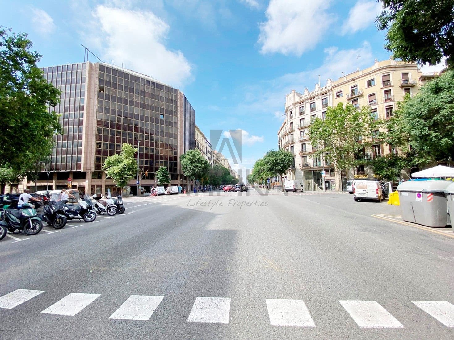 2 soverom Kontor til leie i Barcelona by - € 1 241 (Ref: 9548698)