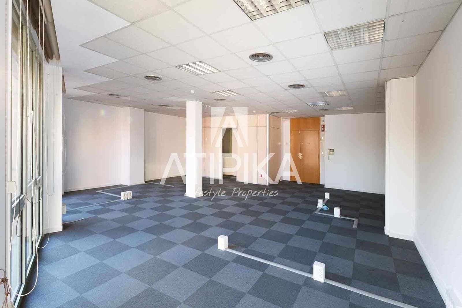 2 soverom Kontor til leie i Barcelona by - € 1 241 (Ref: 9548698)