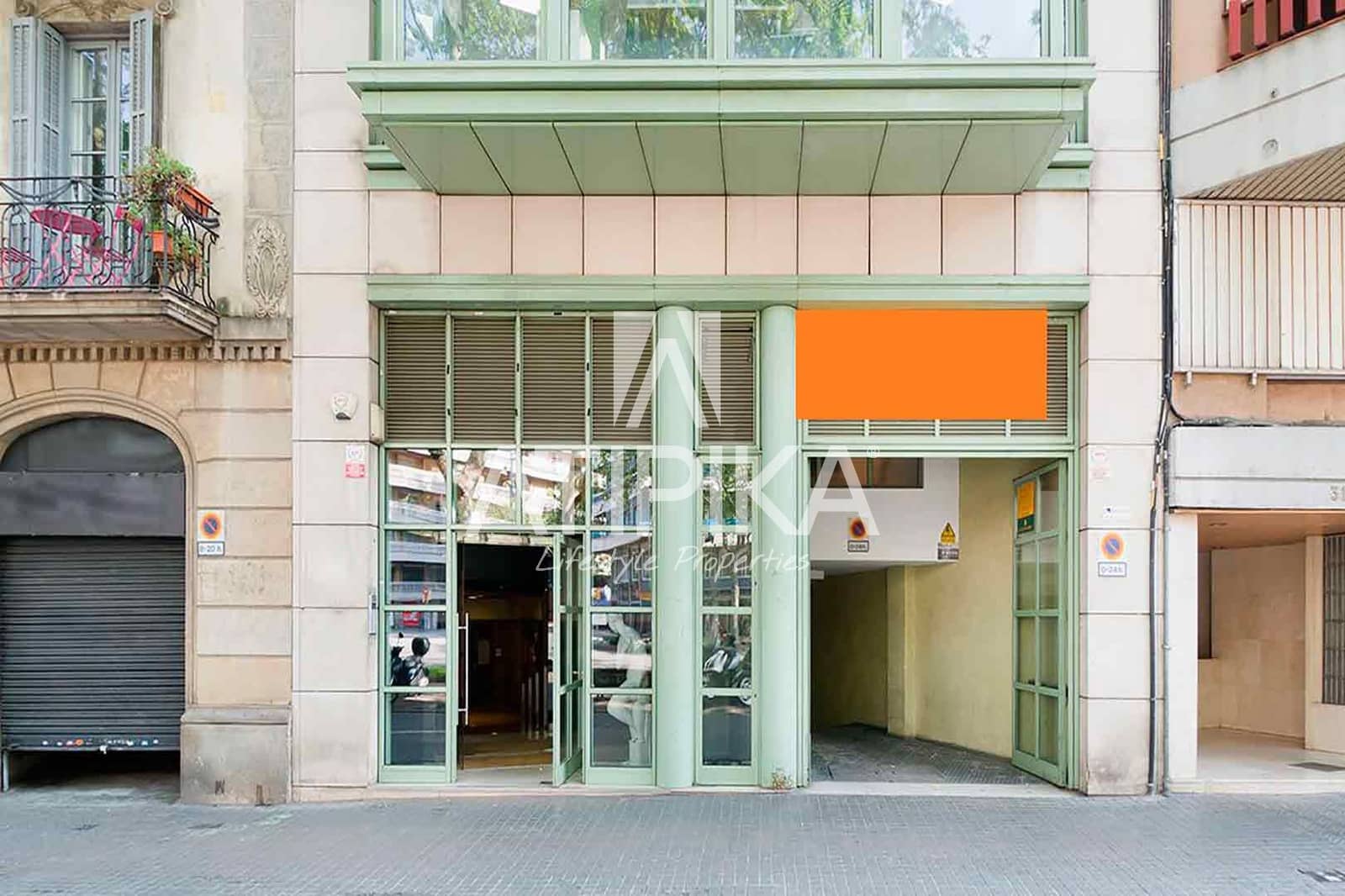 2 soverom Kontor til leie i Barcelona by - € 1 241 (Ref: 9548698)