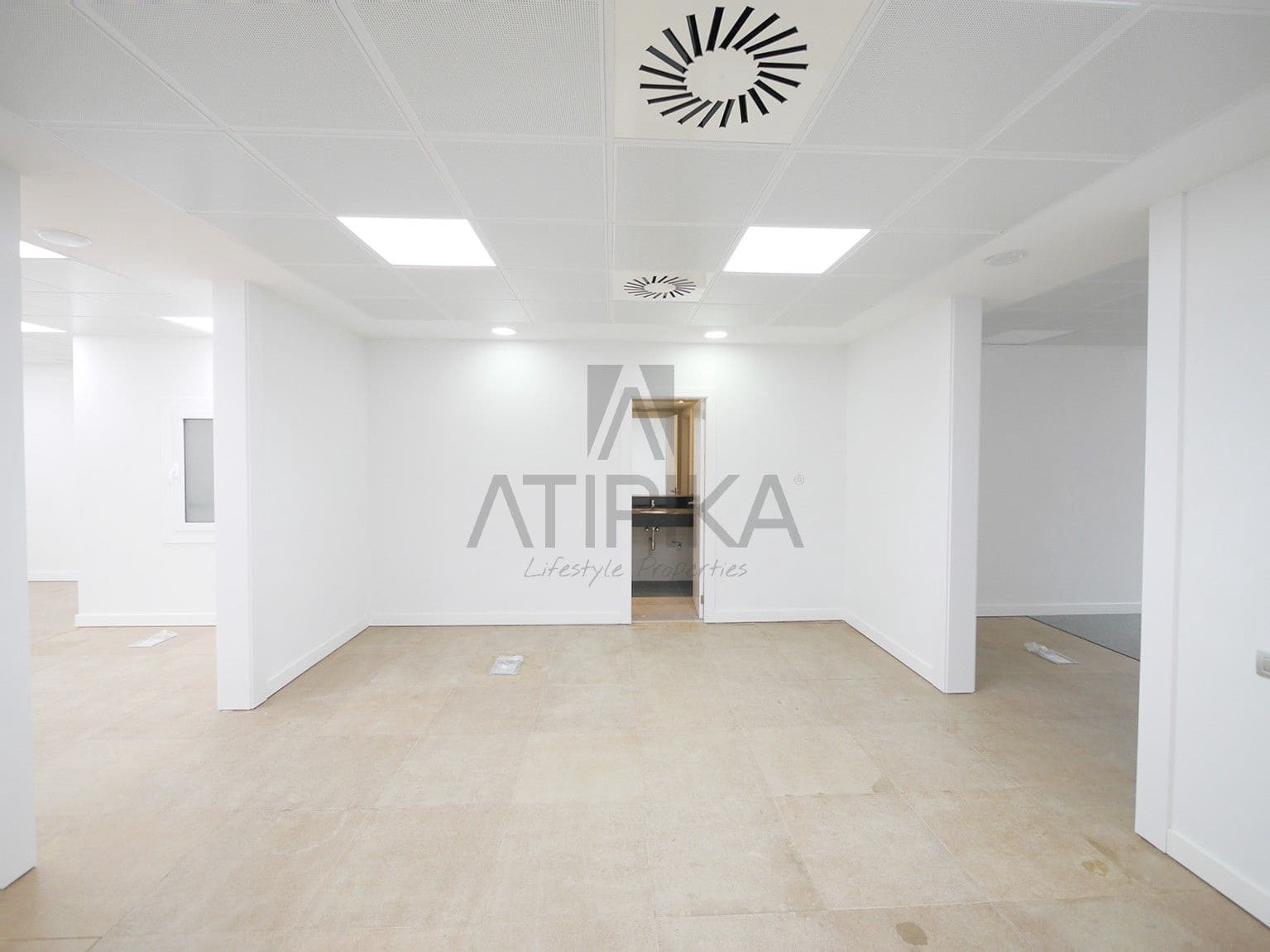 3 bedroom Office for rent in Barcelona city - € 3,042 (Ref: 9548699)