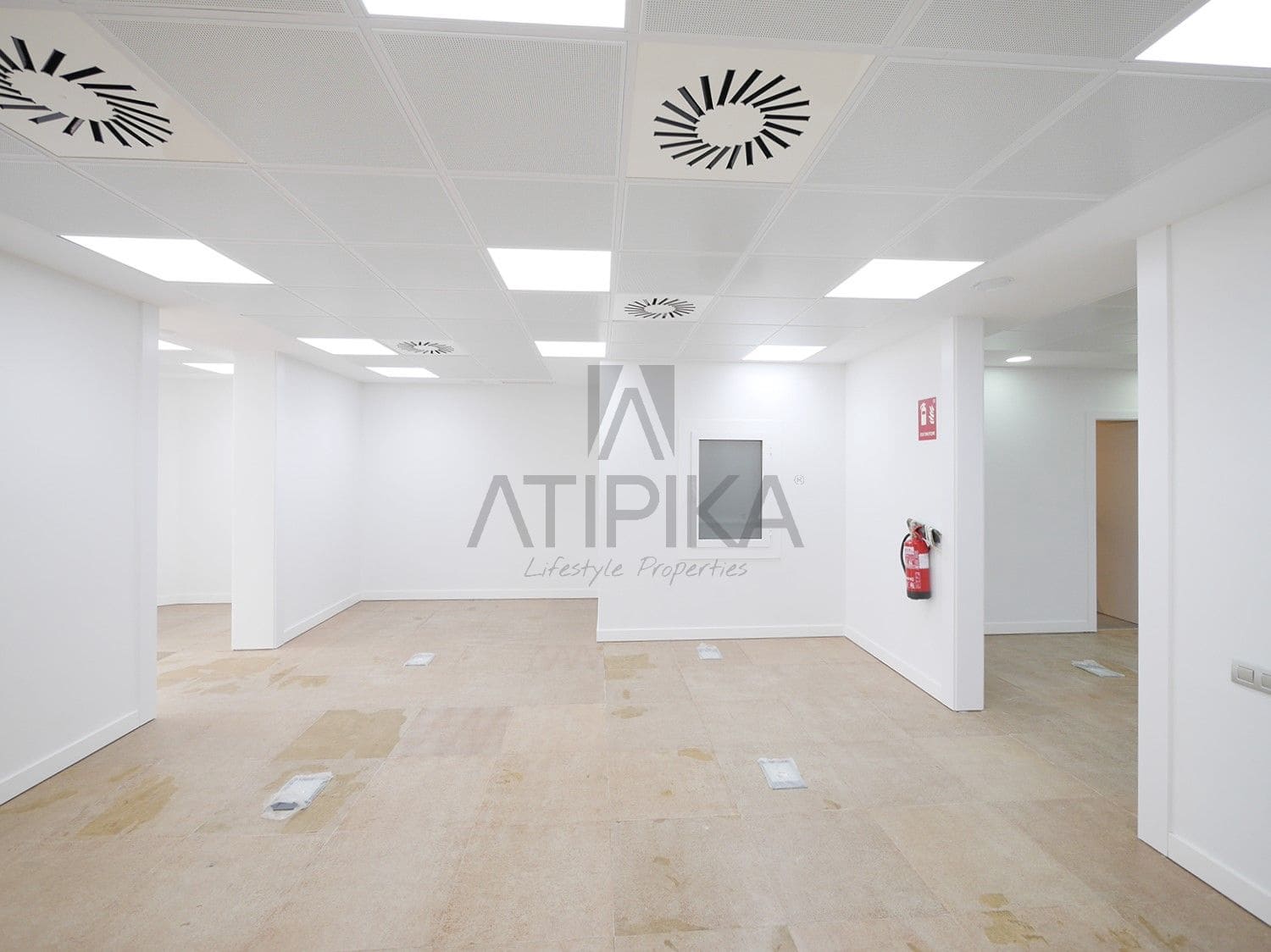 3 bedroom Office for rent in Barcelona city - € 3,042 (Ref: 9548699)