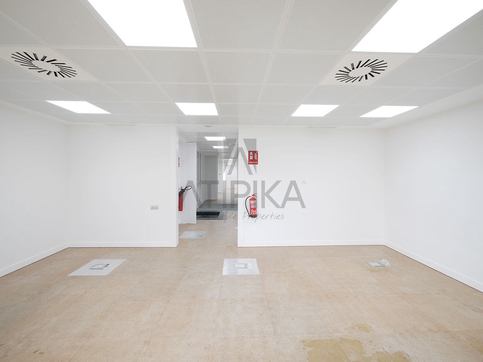 3 bedroom Office for rent in Barcelona city - € 3,042 (Ref: 9548699)