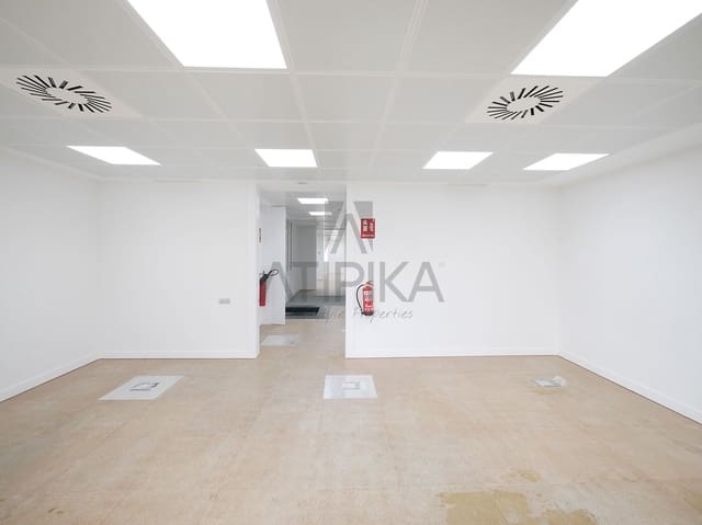 3 bedroom Office for rent in Barcelona city - € 3,042 (Ref: 9548699)