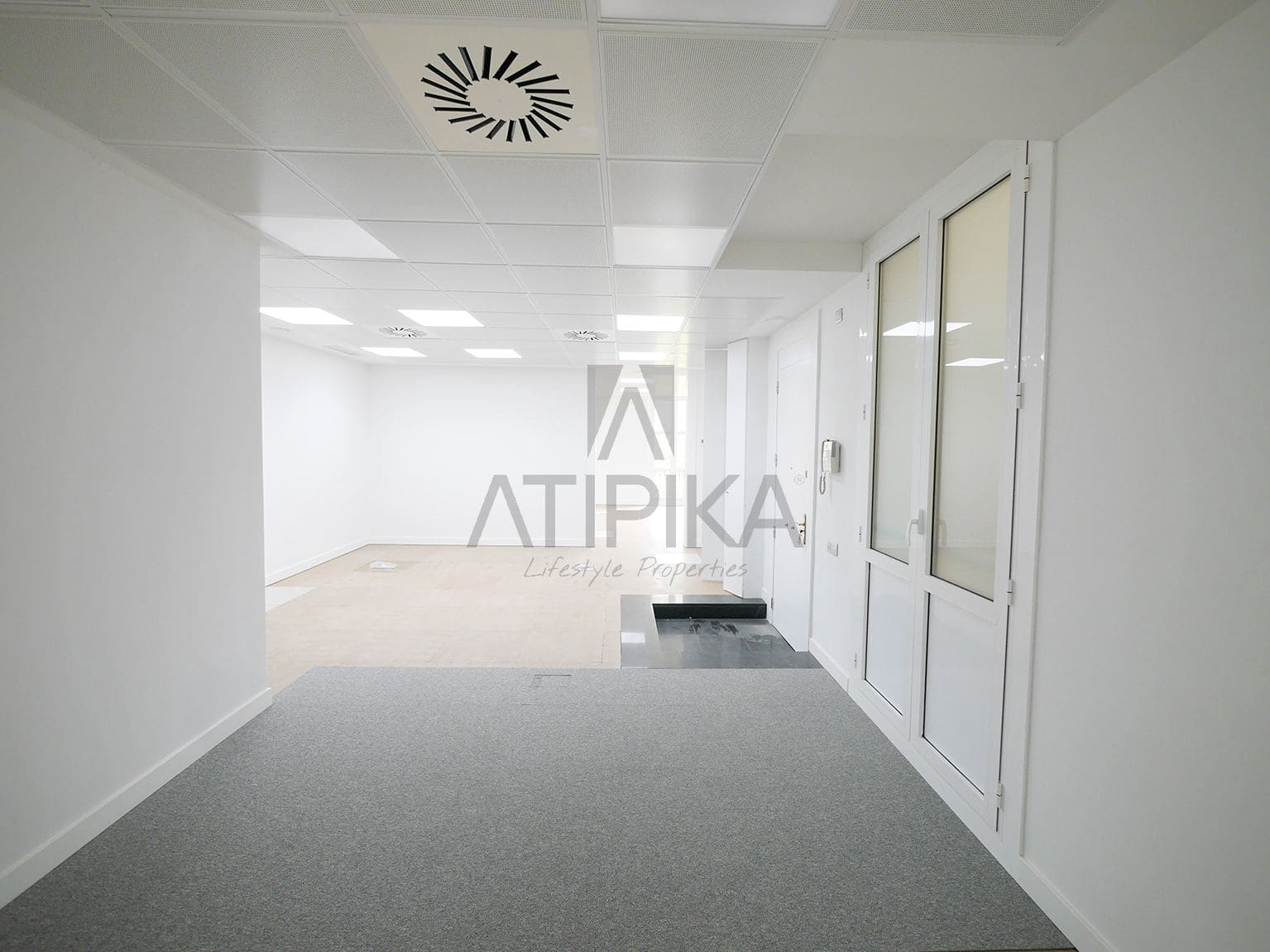 3 bedroom Office for rent in Barcelona city - € 3,042 (Ref: 9548699)