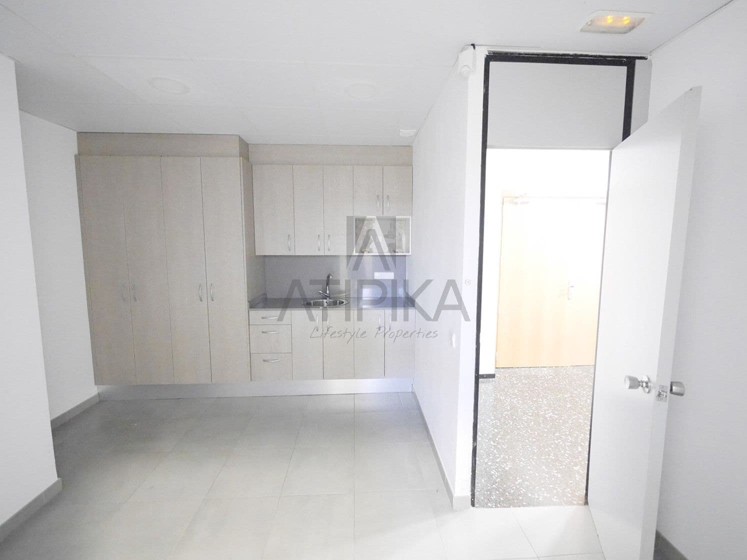 1 soverom Kontor til leie i Barcelona by - € 3 335 (Ref: 9548700)