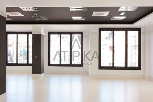 1 soverom Kontor til leie i Barcelona by - € 1 626 (Ref: 9548704)