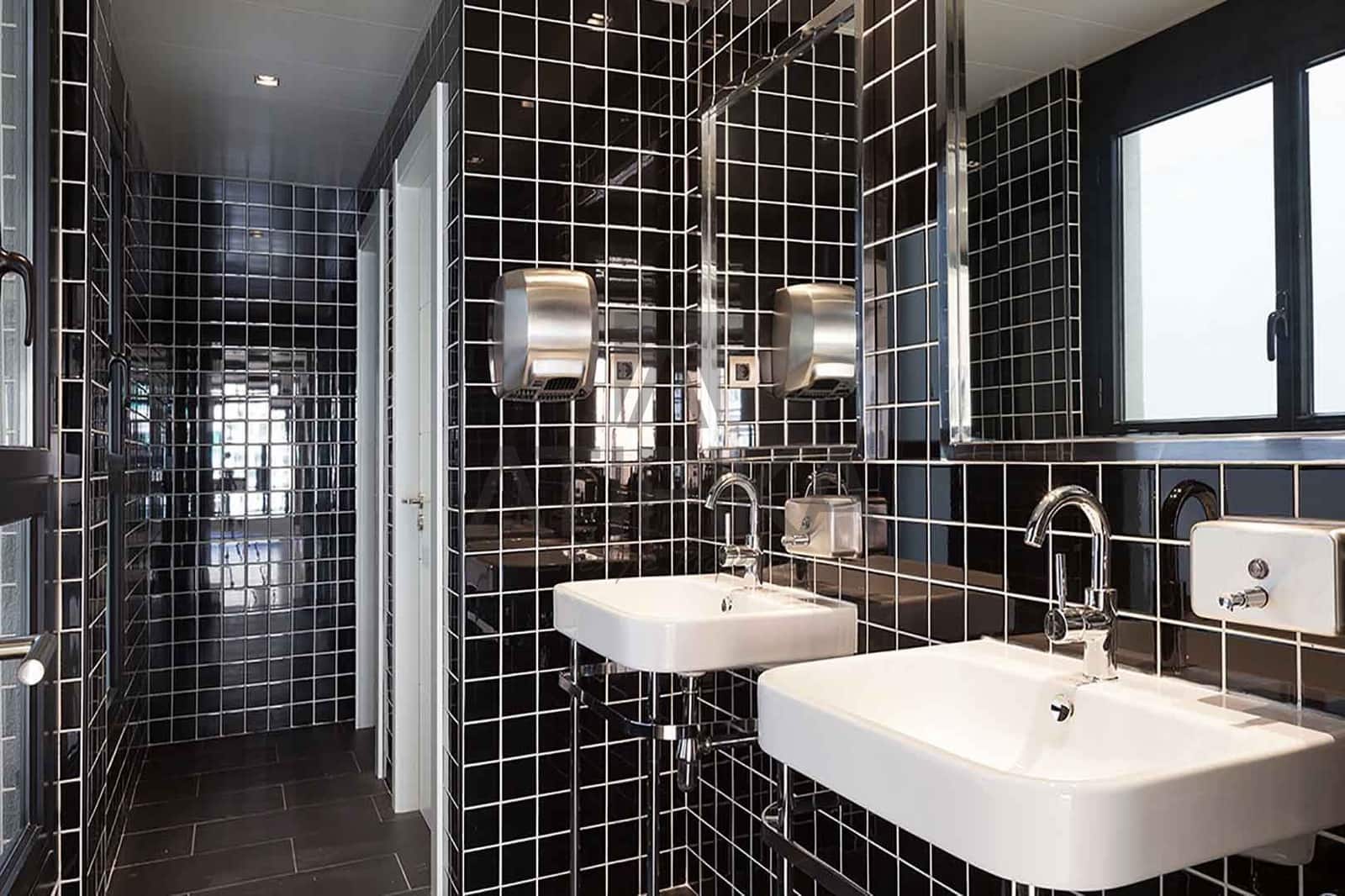 1 soverom Kontor til leie i Barcelona by - € 1 626 (Ref: 9548704)