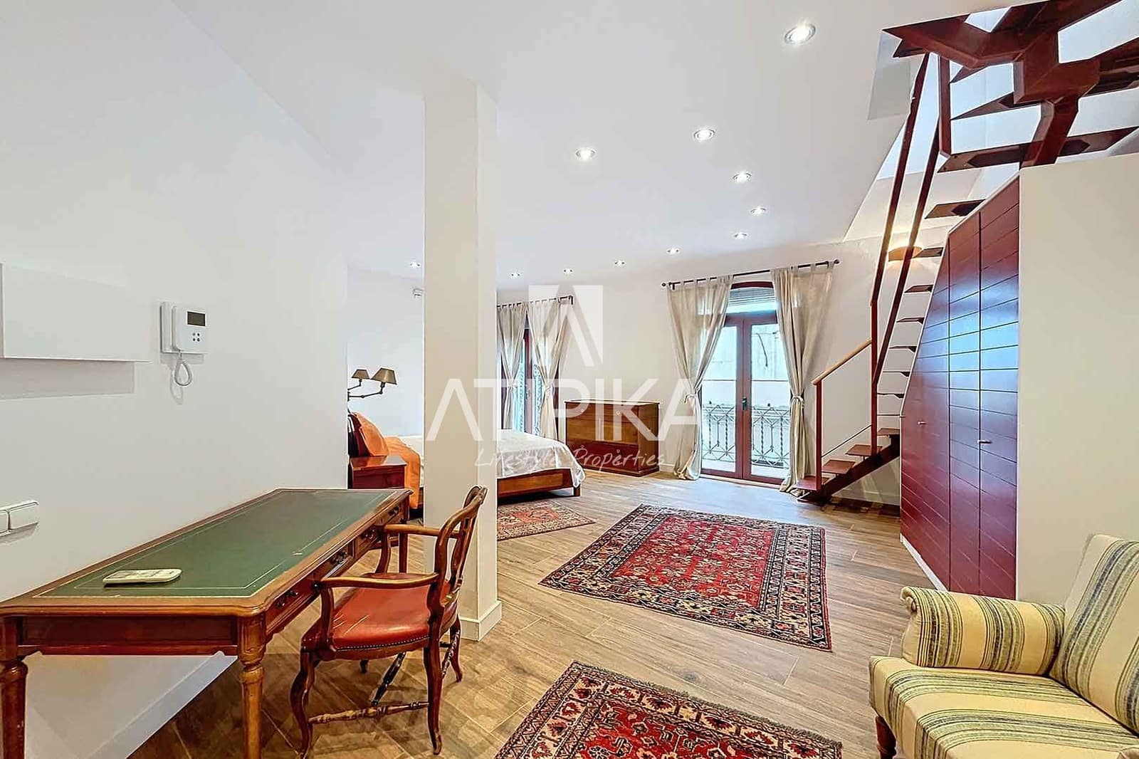 2 bedroom Office for rent in Barcelona city - € 2,100 (Ref: 9548708)