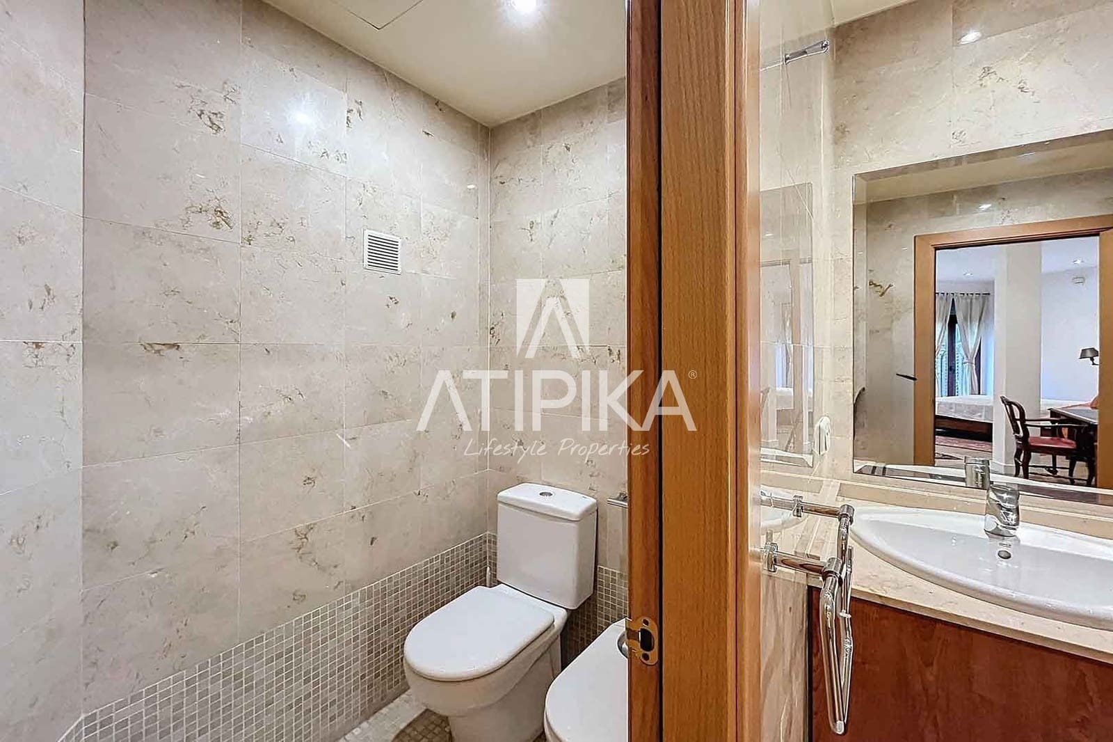 2 bedroom Office for rent in Barcelona city - € 2,100 (Ref: 9548708)