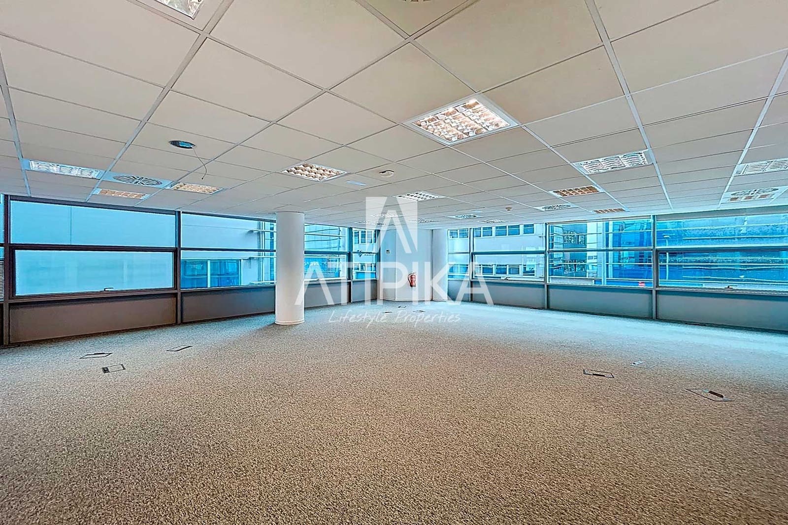 Toimisto vuokrattavana paikassa Badalona - 3 300 € (Ref: 9548709)