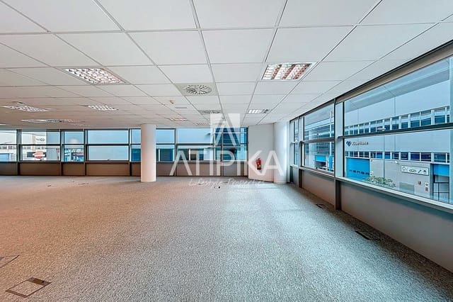 Toimisto vuokrattavana paikassa Badalona - 3 300 € (Ref: 9548709)