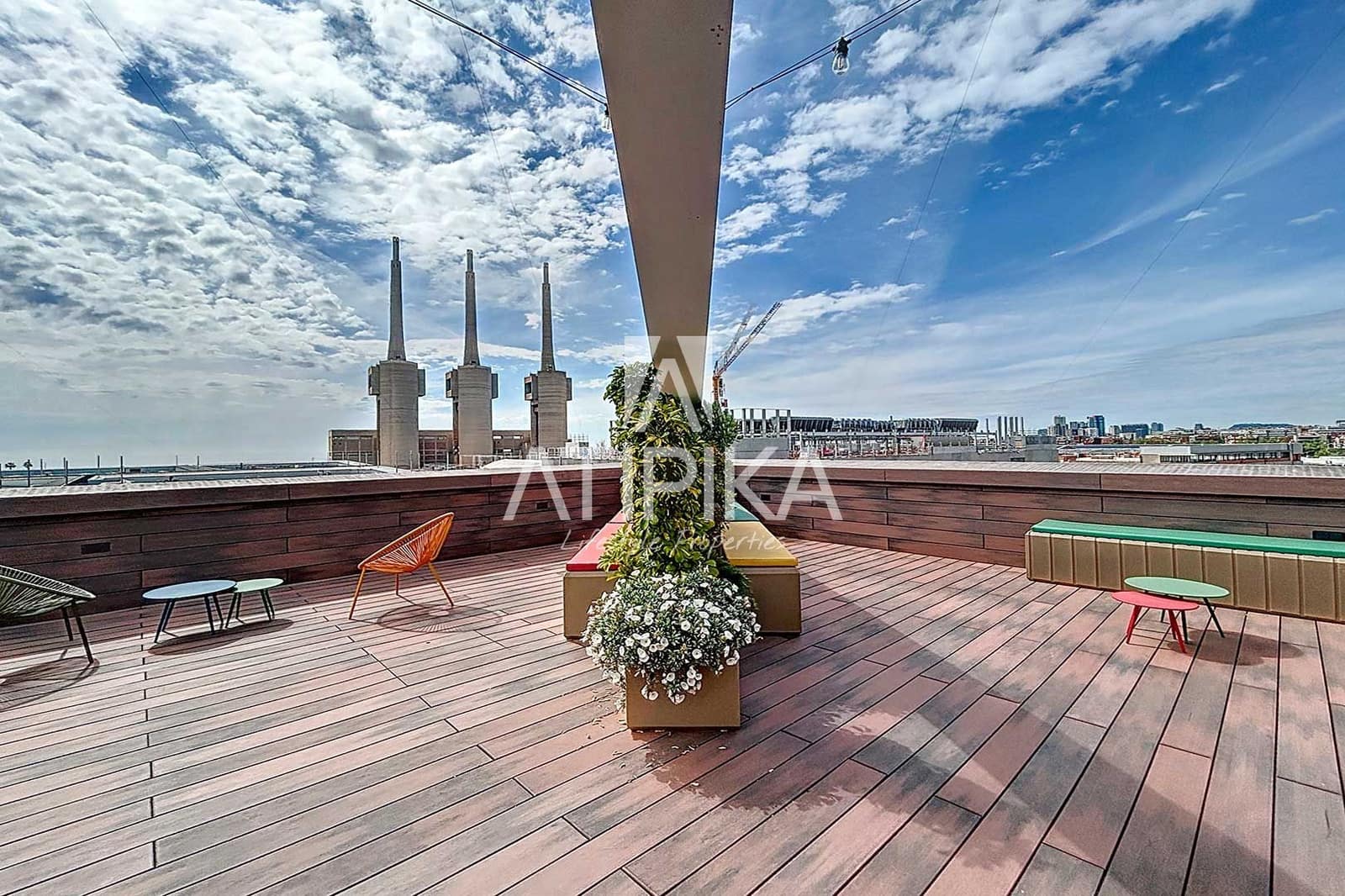 Toimisto vuokrattavana paikassa Badalona - 3 300 € (Ref: 9548709)