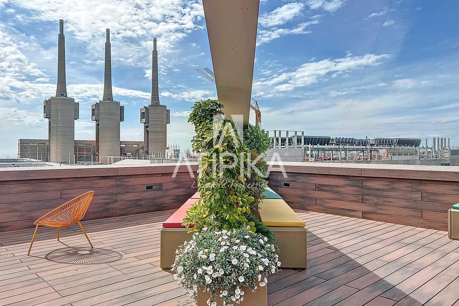 Toimisto vuokrattavana paikassa Badalona - 3 300 € (Ref: 9548709)