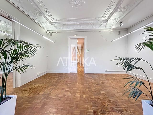 5 soverom Kontor til leie i Barcelona by - € 3 423 (Ref: 9548712)