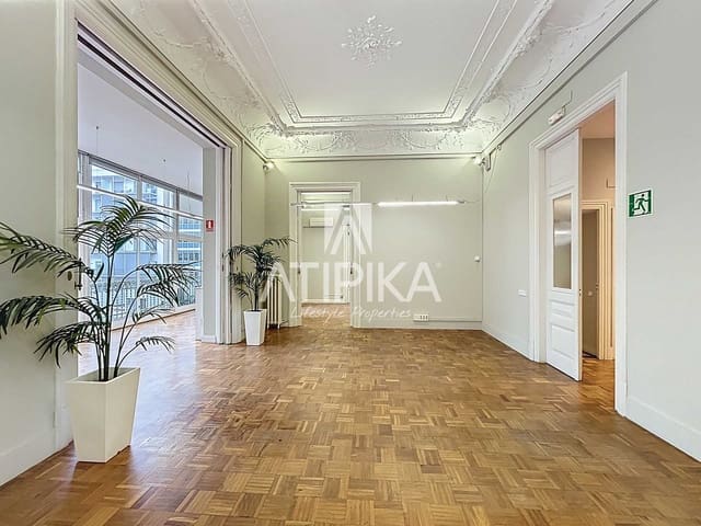 5 soverom Kontor til leie i Barcelona by - € 3 423 (Ref: 9548712)