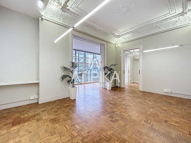 5 soverom Kontor til leie i Barcelona by - € 3 423 (Ref: 9548712)