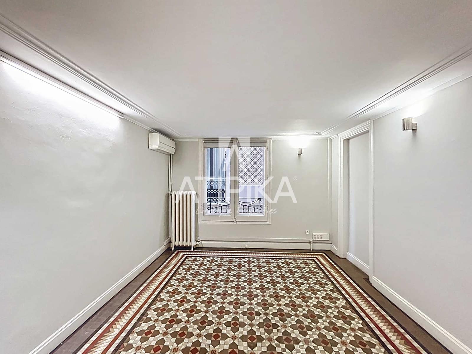 5 soverom Kontor til leie i Barcelona by - € 3 423 (Ref: 9548712)