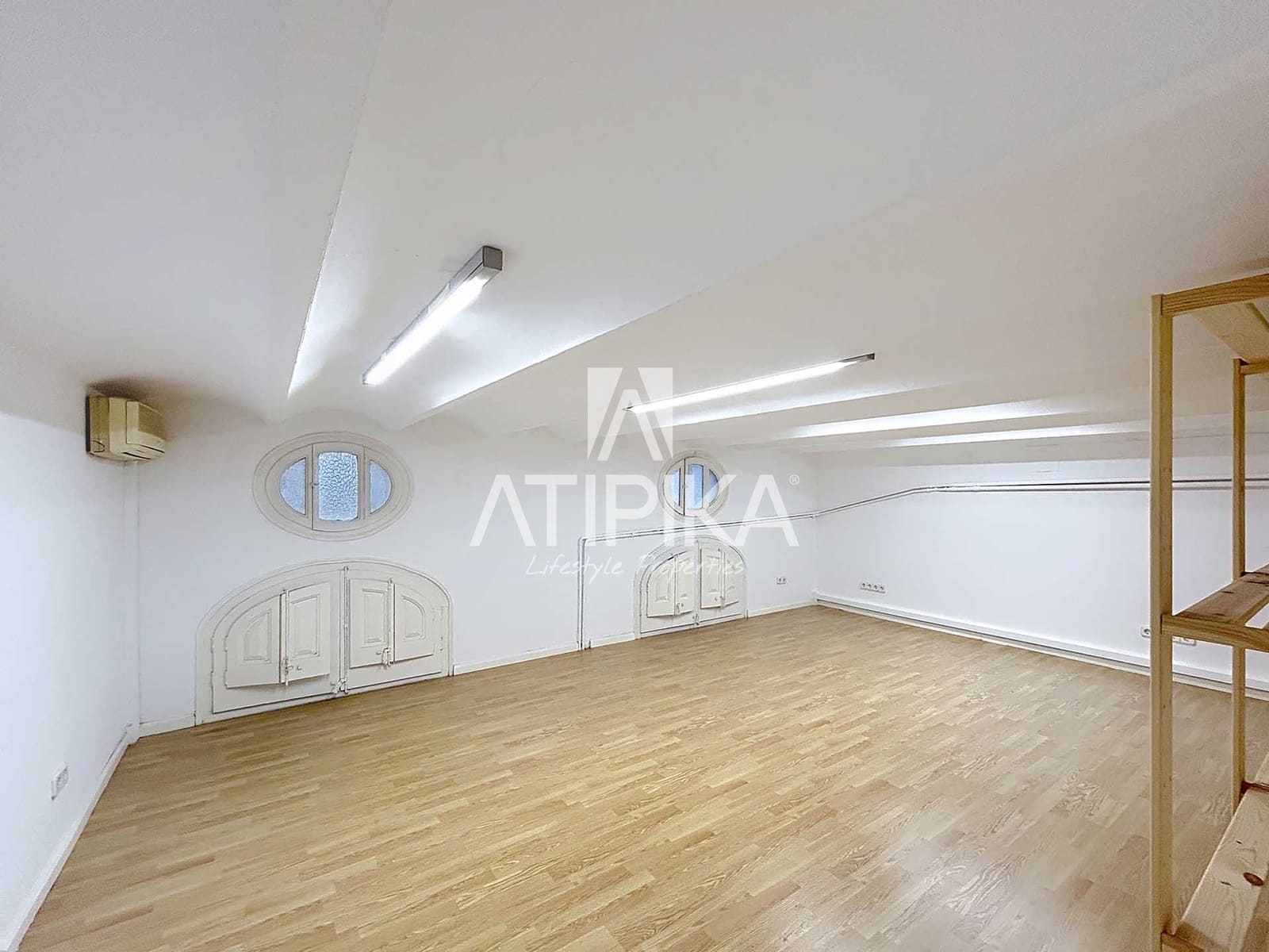 5 soverom Kontor til leie i Barcelona by - € 3 423 (Ref: 9548712)