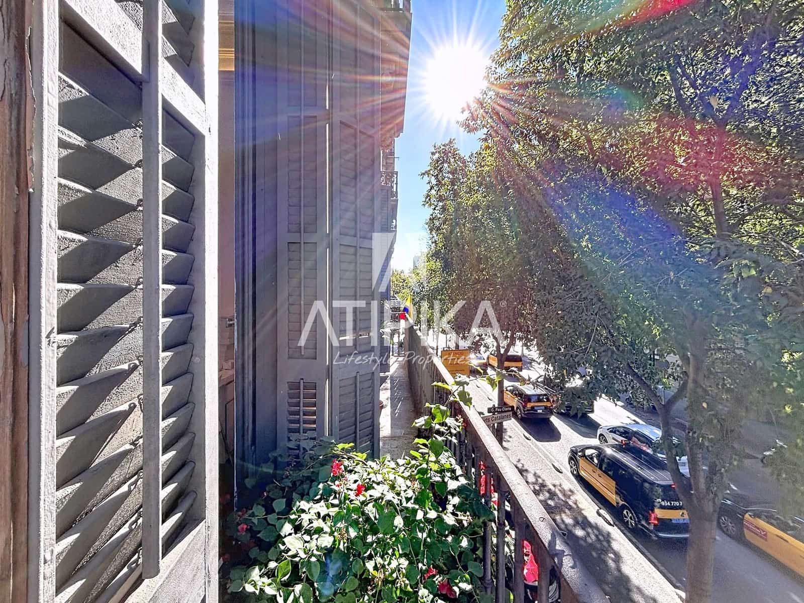 5 bedroom Commercial for rent in Barcelona city - € 3,500 (Ref: 9548713)