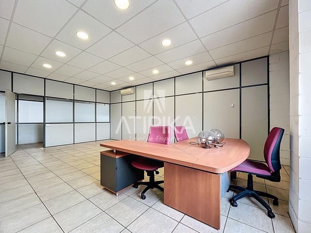 Lägenhet att hyra i Castelldefels - 4 700 € (Ref: 9548716)